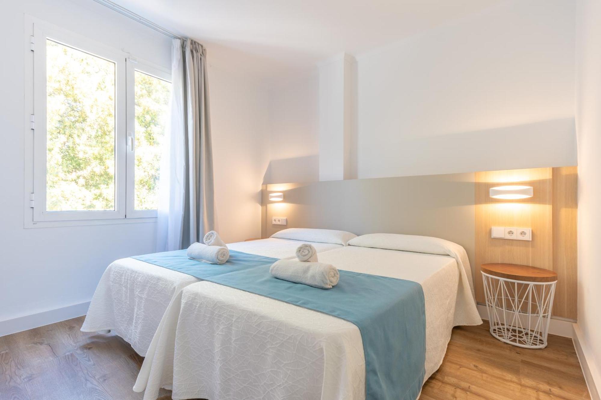Apartamentos Massanet Каньямель Экстерьер фото