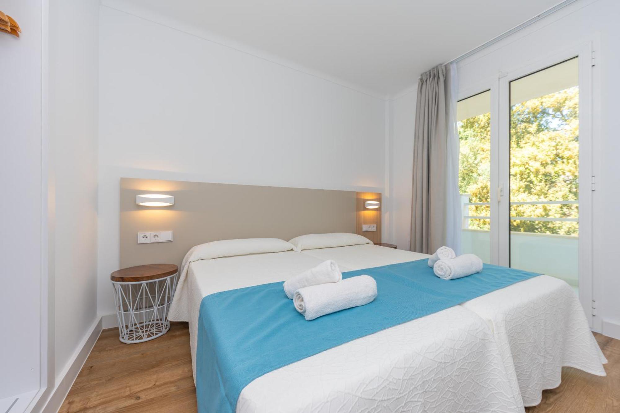 Apartamentos Massanet Каньямель Экстерьер фото