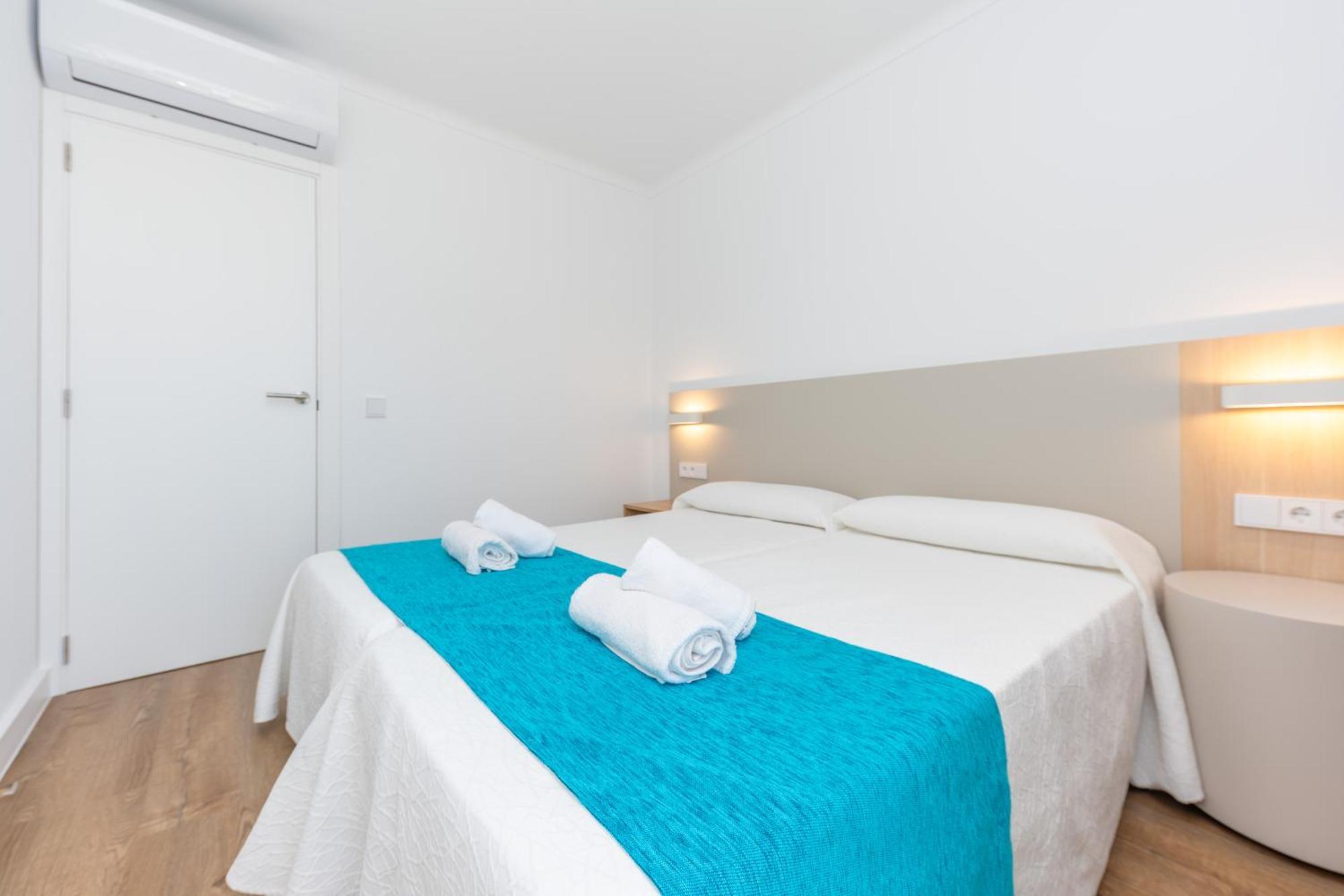 Apartamentos Massanet Каньямель Экстерьер фото