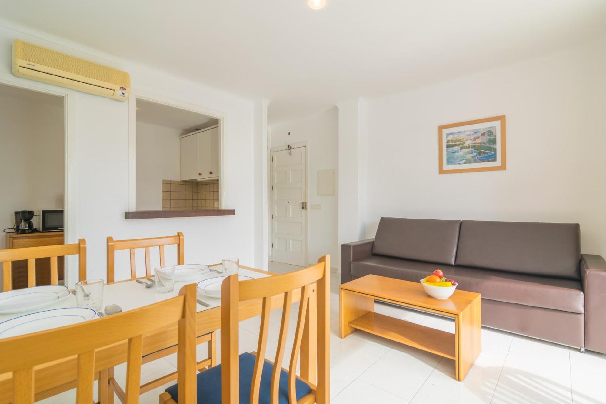 Apartamentos Massanet Каньямель Экстерьер фото